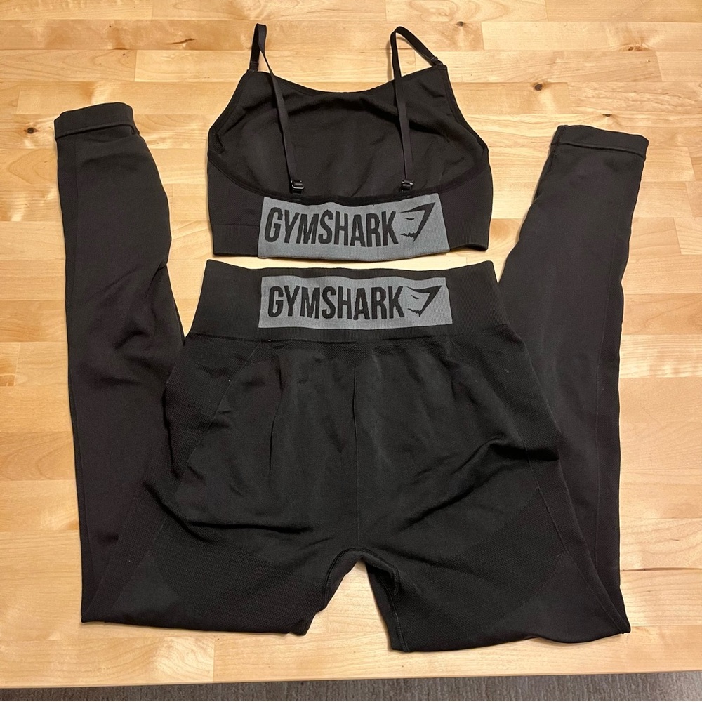 Gymshark bra and leggings set